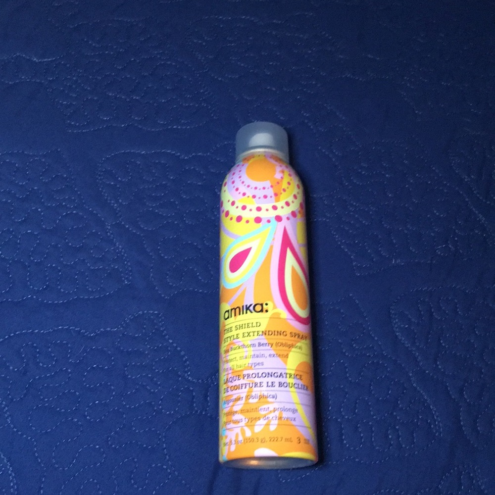 Amika The Shield. Style Extending Spray